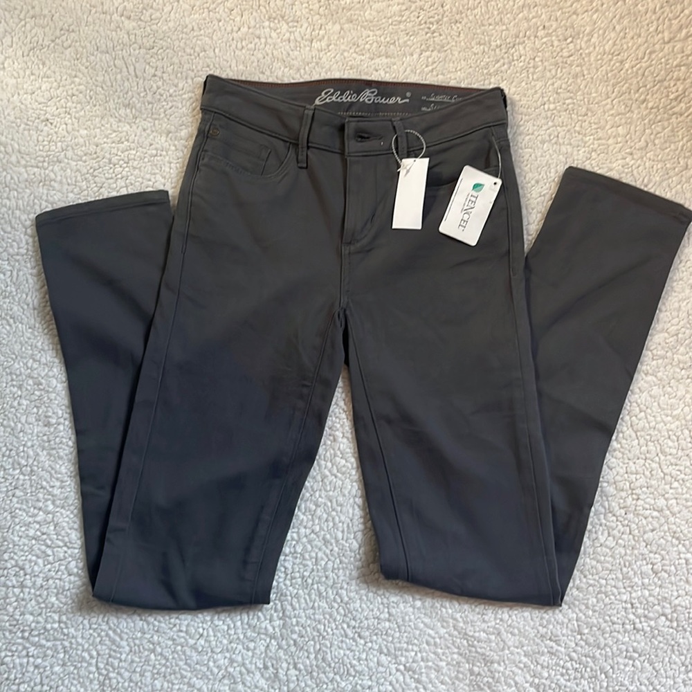 New with tags Eddie Bauer gray size 0 slightly curvy slim straight leggings